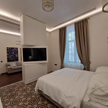 Jensen Luxury Suites-2