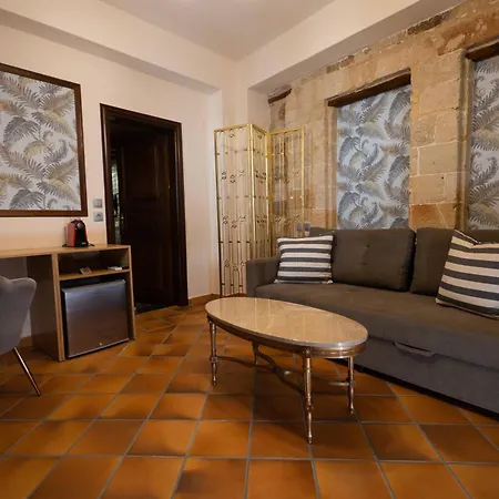 April Luxury Suites (Adults Only)-3