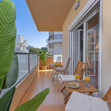 Sebastian'S Amazing Apartment Rhodes Town-2