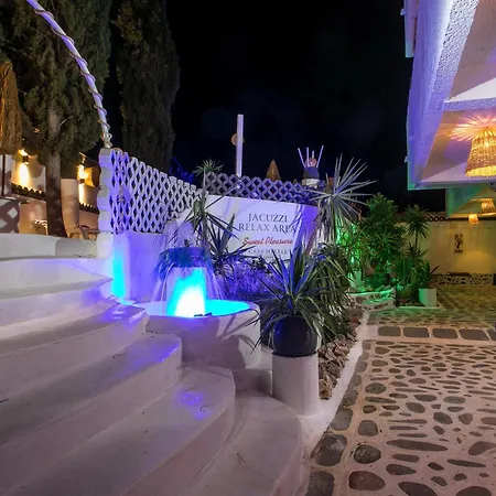 Casa Mikele By Sarikas - Sea Side Suites And Studios -Adults Only-3