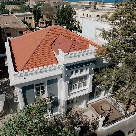 Victoria Mansion A Luxurious Neoclassical Experience-3