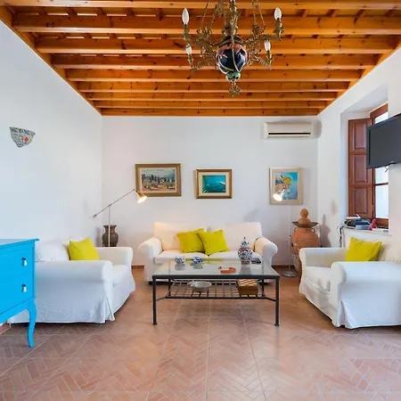Villa Lindos-2