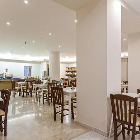 Hotel Africa-3