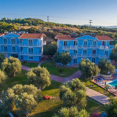 Filoxenia Apartments & Studios-3