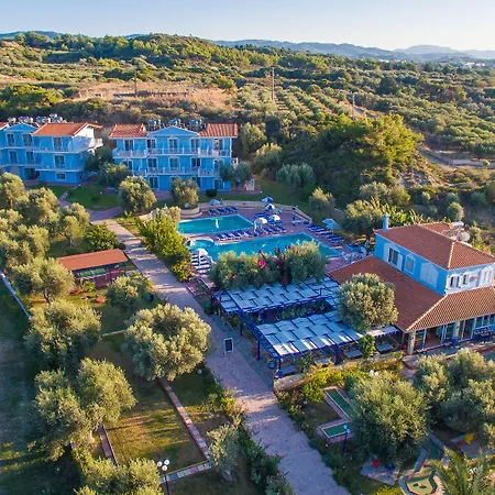 Filoxenia Apartments & Studios-2