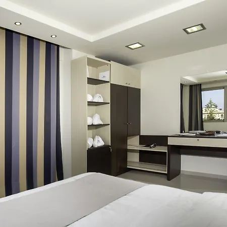 Rhodes Central Suite-2