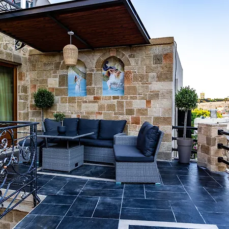 Chateau Anax Luxury Suites-3
