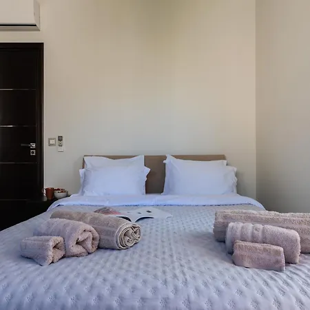 Ixia Pool Villa With Sea View Roof Top-2