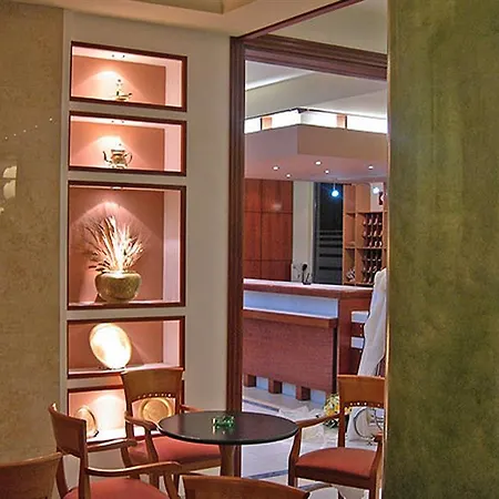 Virginia Apartments-3