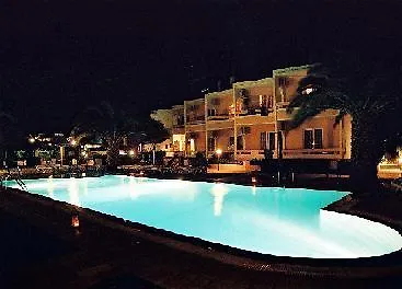 Studios & Apartments Sea View-2