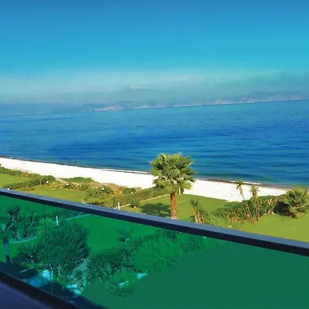Area Blue Beach Apartments-3