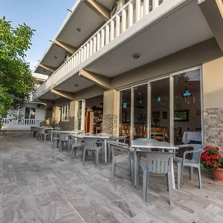 Hotel Ikaros-2