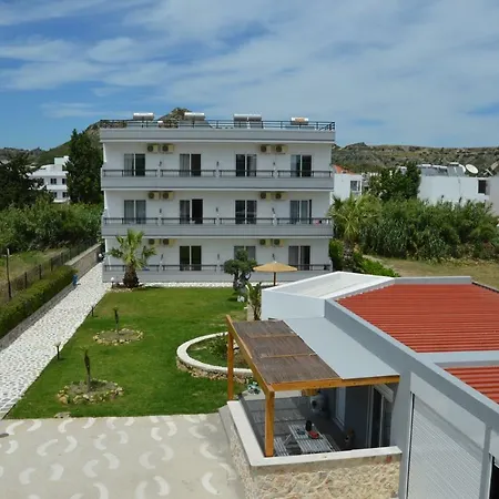 Kostas Studios-3