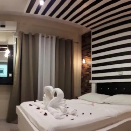 Jz Boutique Apartments-3