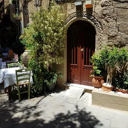 Diasoulas House-3