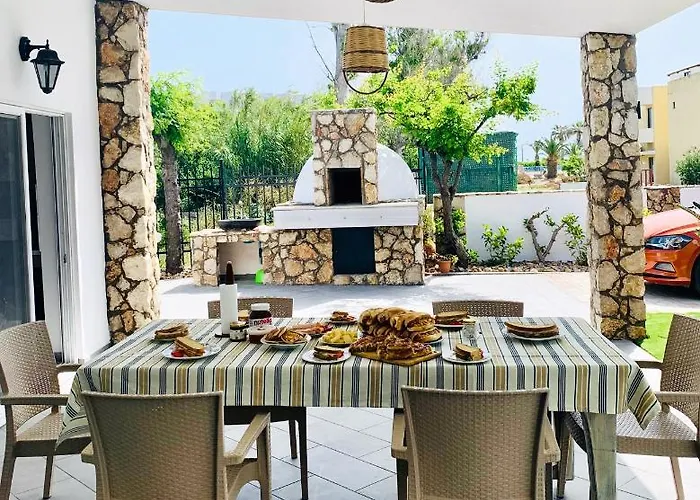 Eros Lux Ville Faliraki