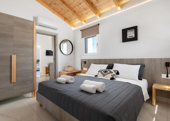 L & C Boutique Apartments Kremastí