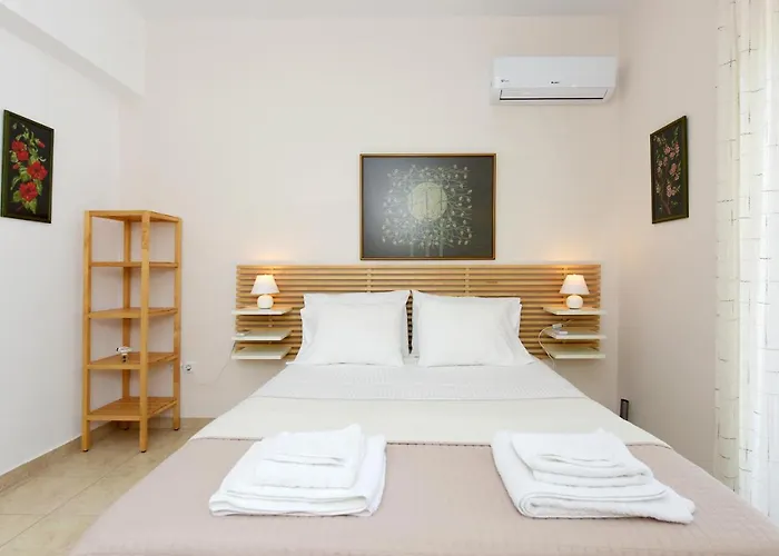 Athina'S Apartment In Olive Grove Faliraki