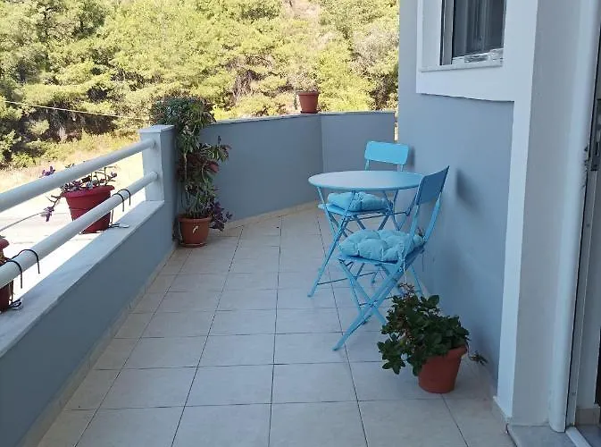 Home Away From Home Ixia 