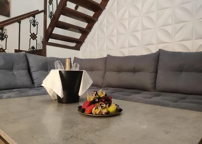 A Unique 3-4 Bedrooms House In Old Town Rhodes City
