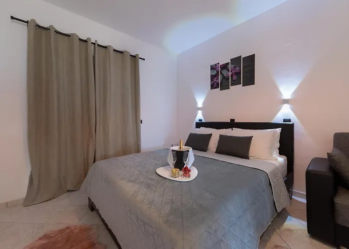 Anna Anton Apartment Kolymbia