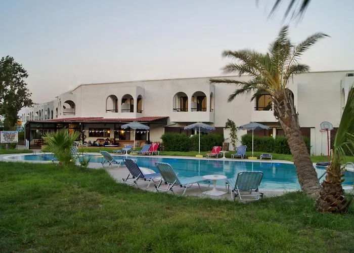 Argo Hotel (Adults Only) Φαληράκι
