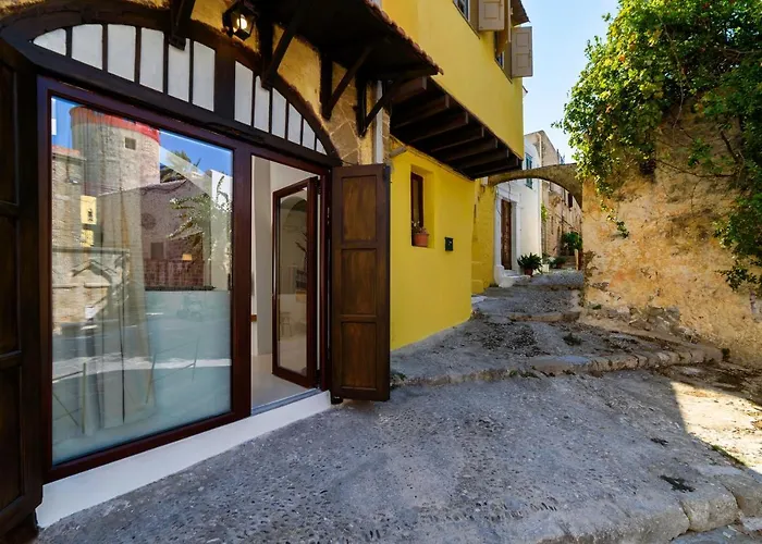Voyaz Boutique Apartments & Suites -Old Town Rhodes City