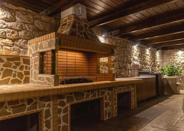 Pet friendly Andonis Villa Ixia 