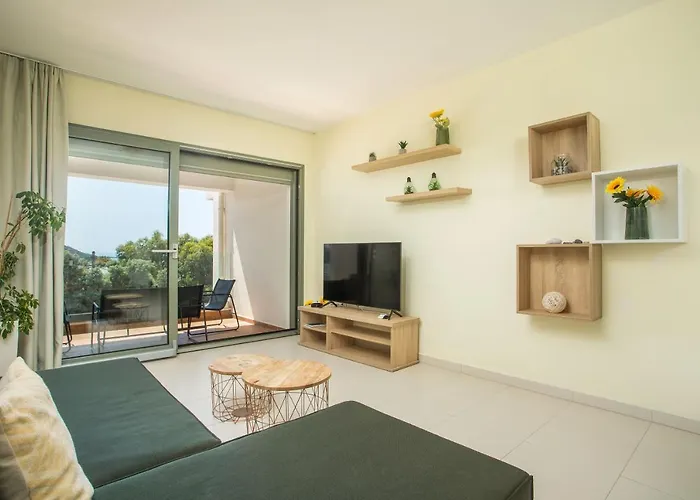 Pet friendly Eden Sunflower - Luxurious Apartment With Sea View Rhodes City