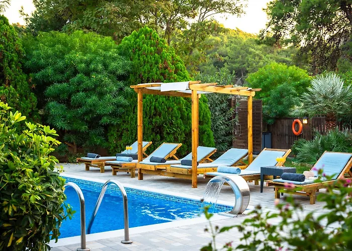 Evmar Villa Ialisos con Piscina