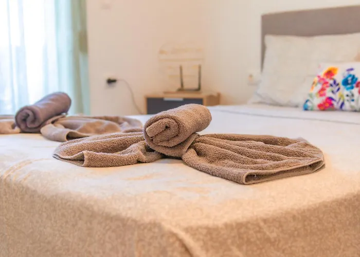 Helios Red & Blue Apartment Faliraki