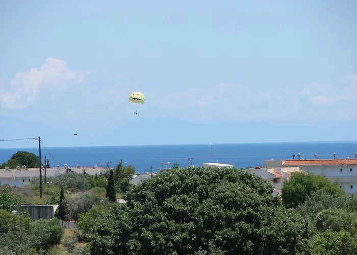 Flame Lily Studios & Apartments Faliraki