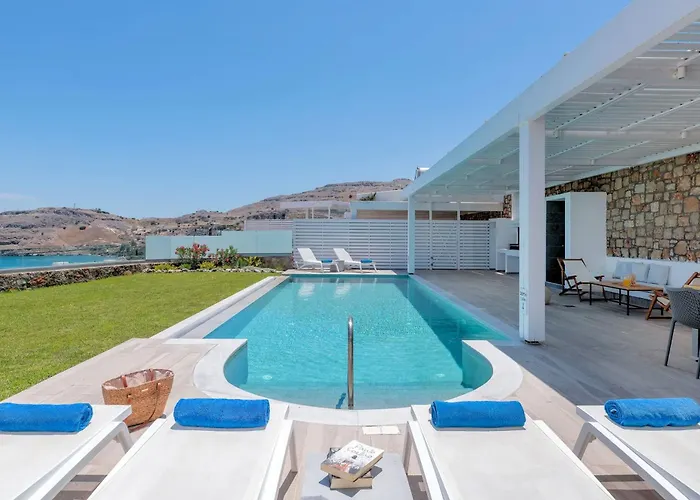 Executive Rhodes Villa Villa Akrotiri Stunning Sea Views 3 Bedrooms Lindos che accetta animali