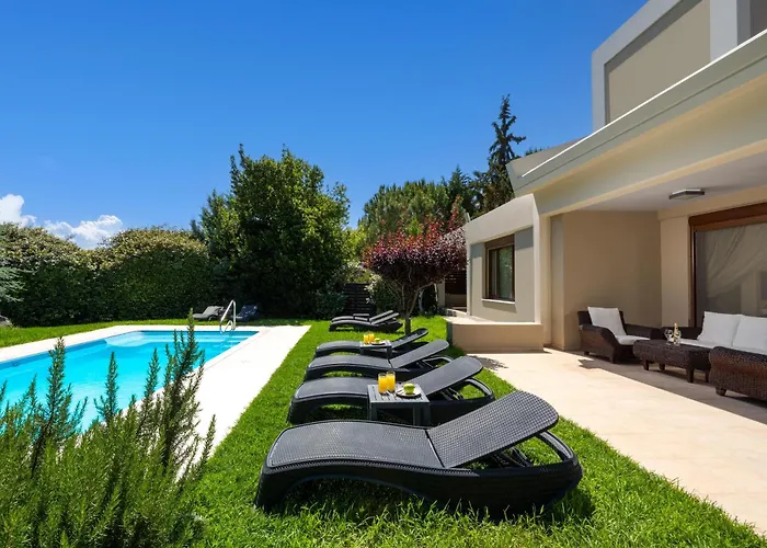 Pet friendly Delta Wellness Villa Ixia 
