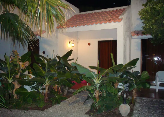 Hotels in Afantou