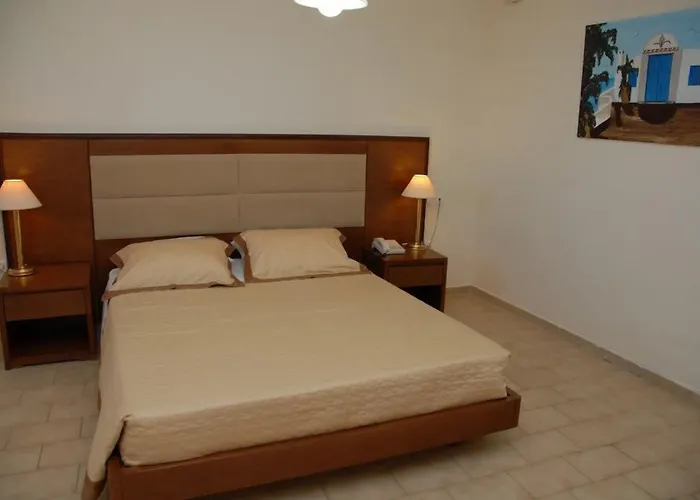 Paleos Hotel Apartments Ialysos 