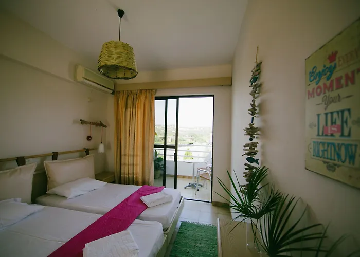 Huisdiervriedelijke Gorgona Studios Faliraki