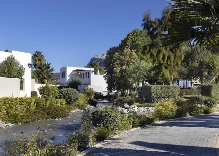 Hotels in Lardos