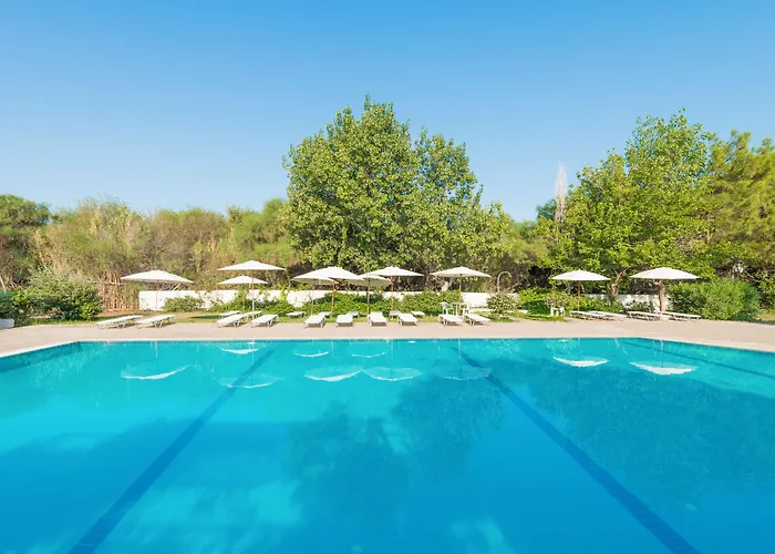 Evita Beach Faliraki met golfbaan