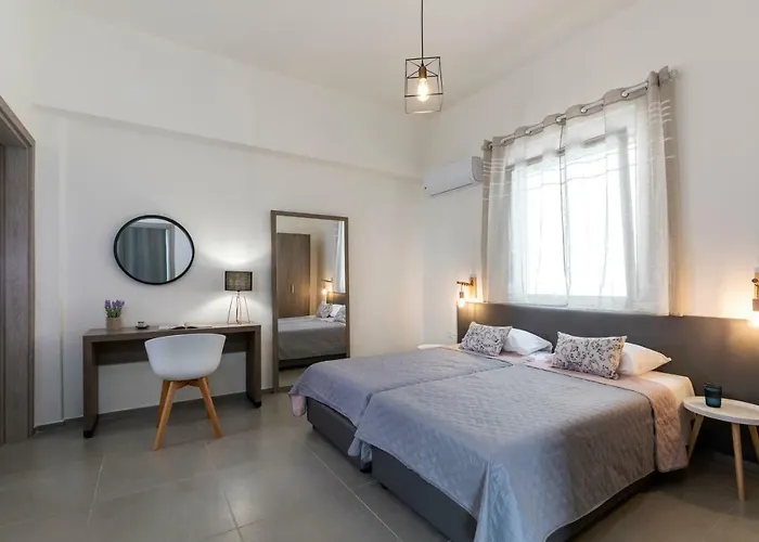Boutique Rose Central Master Bedroom Apartment Rhodes City